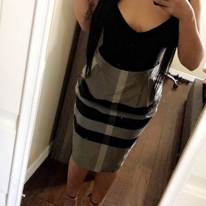 Burberry pencil skirt